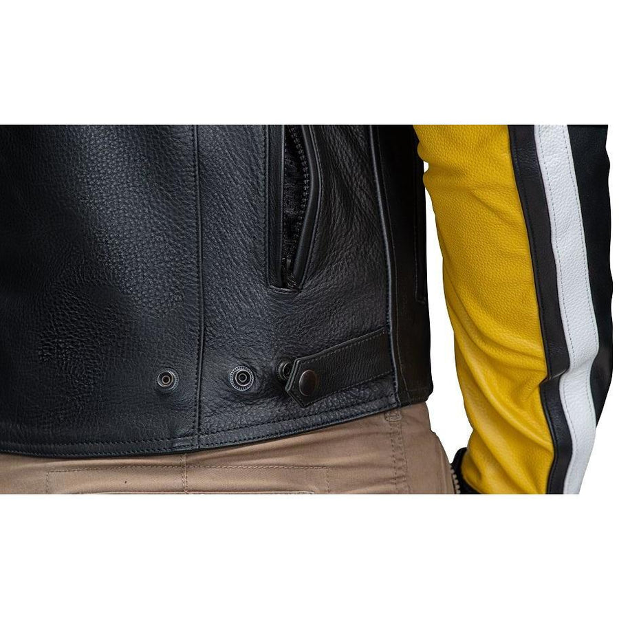 Piele naturală de bovină de calitate superioară, croială confortabilă, relaxată, GEACĂ MOTO DE PIELE LEGACY, DE CURSE, protecții detașabile certificate CE la spate, coate și umeri, dublură interioară cu mâneci lungi, detașabilă, matlasată, rezistentă la apă