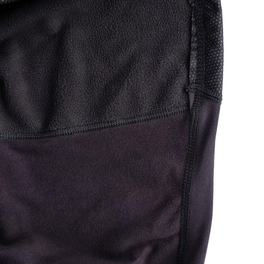 STRAT DE BAZĂ SECOND SKIN, material din plasă de poliester respirabil, durabil și elastic; amestec cu spandex, pentru maximum de mișcare și confort
